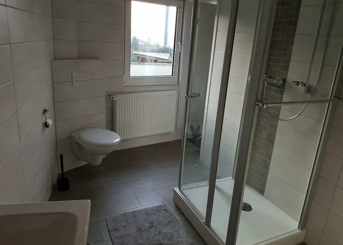 Bartoschewitz 招待所 *